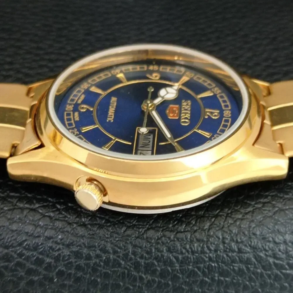 Vintage 1978 Seiko Automatic Mens Gold Watch W/daydate & Blue accents
